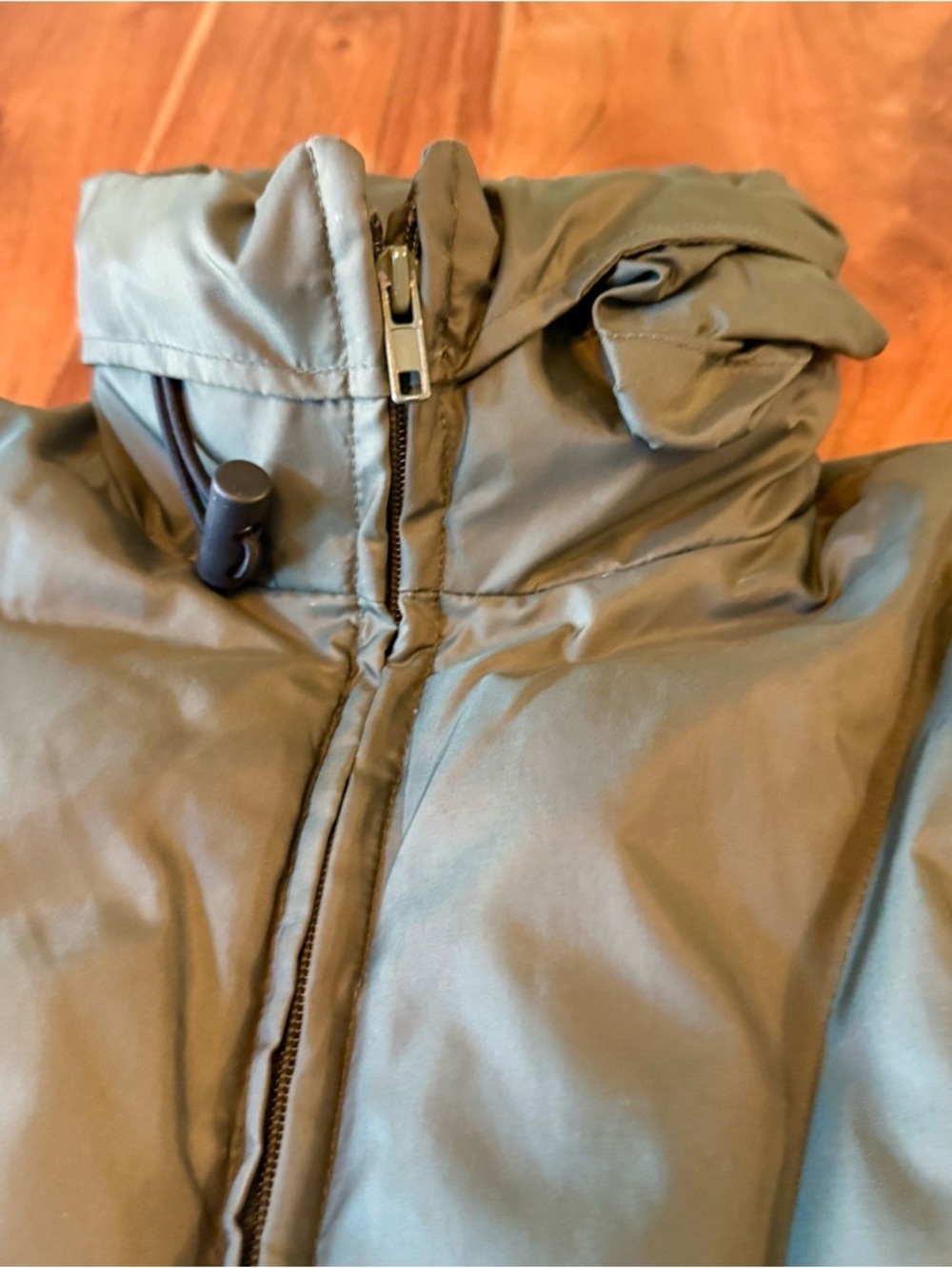 DKNY Duck Down Puffer Jacket Olive Green Stand Collar Full Zip Size M
Coat - Picture 5 of 8